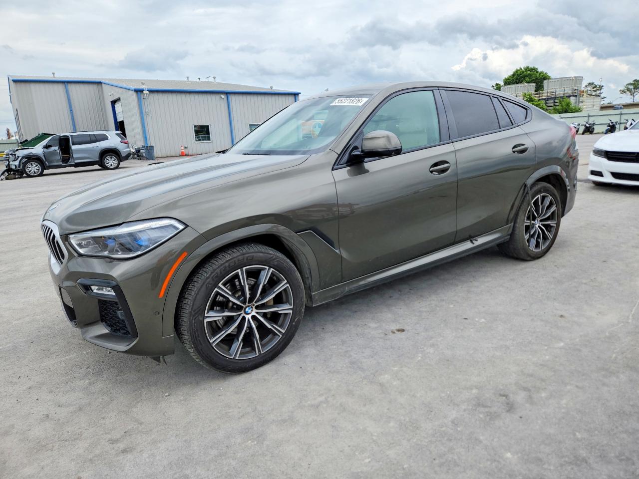 2021 BMW X6