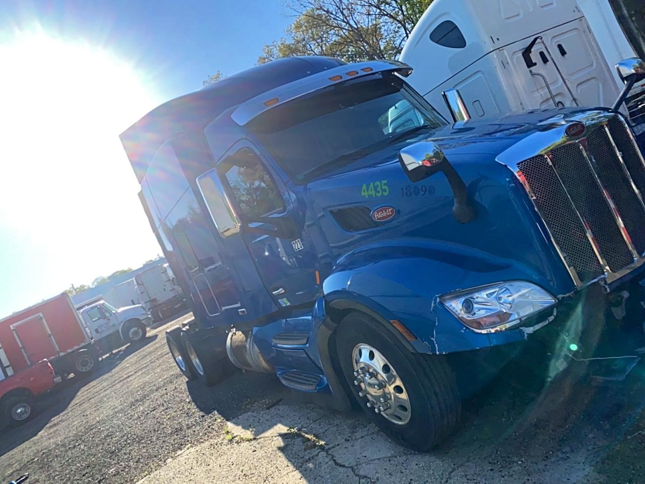 2018 Peterbilt 579