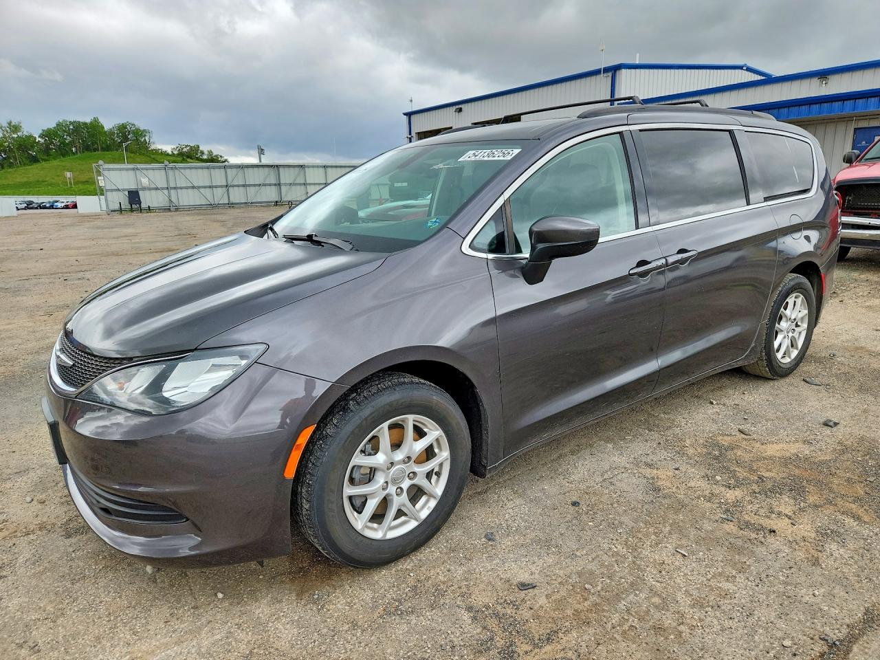 2020 Chrysler Voyager