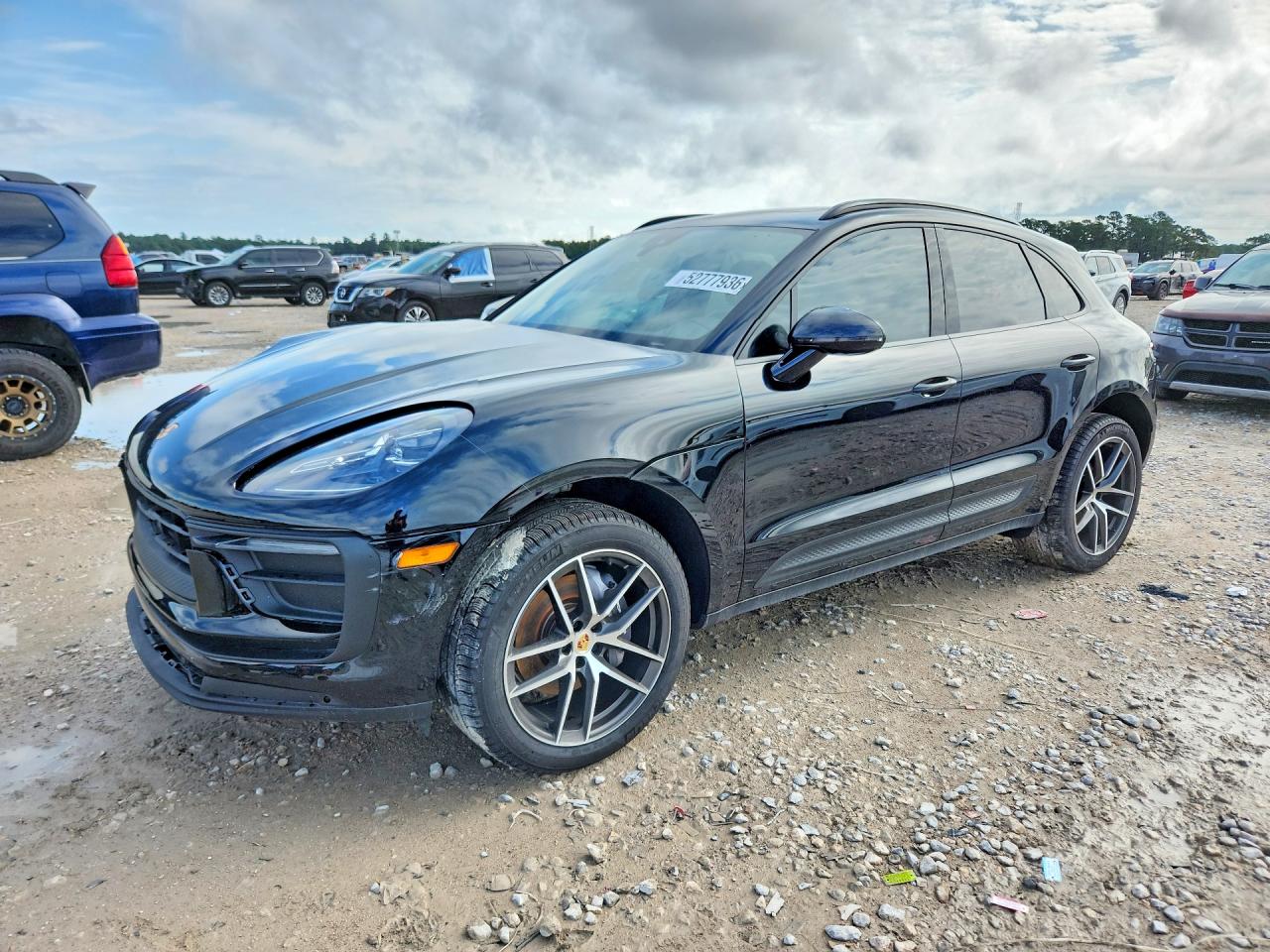 2025 Porsche Macan