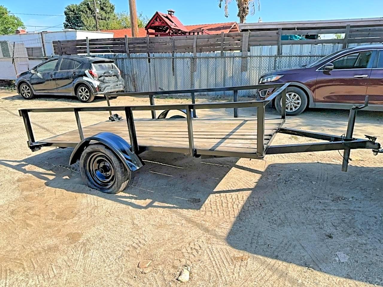 2000 Spcn Trailers