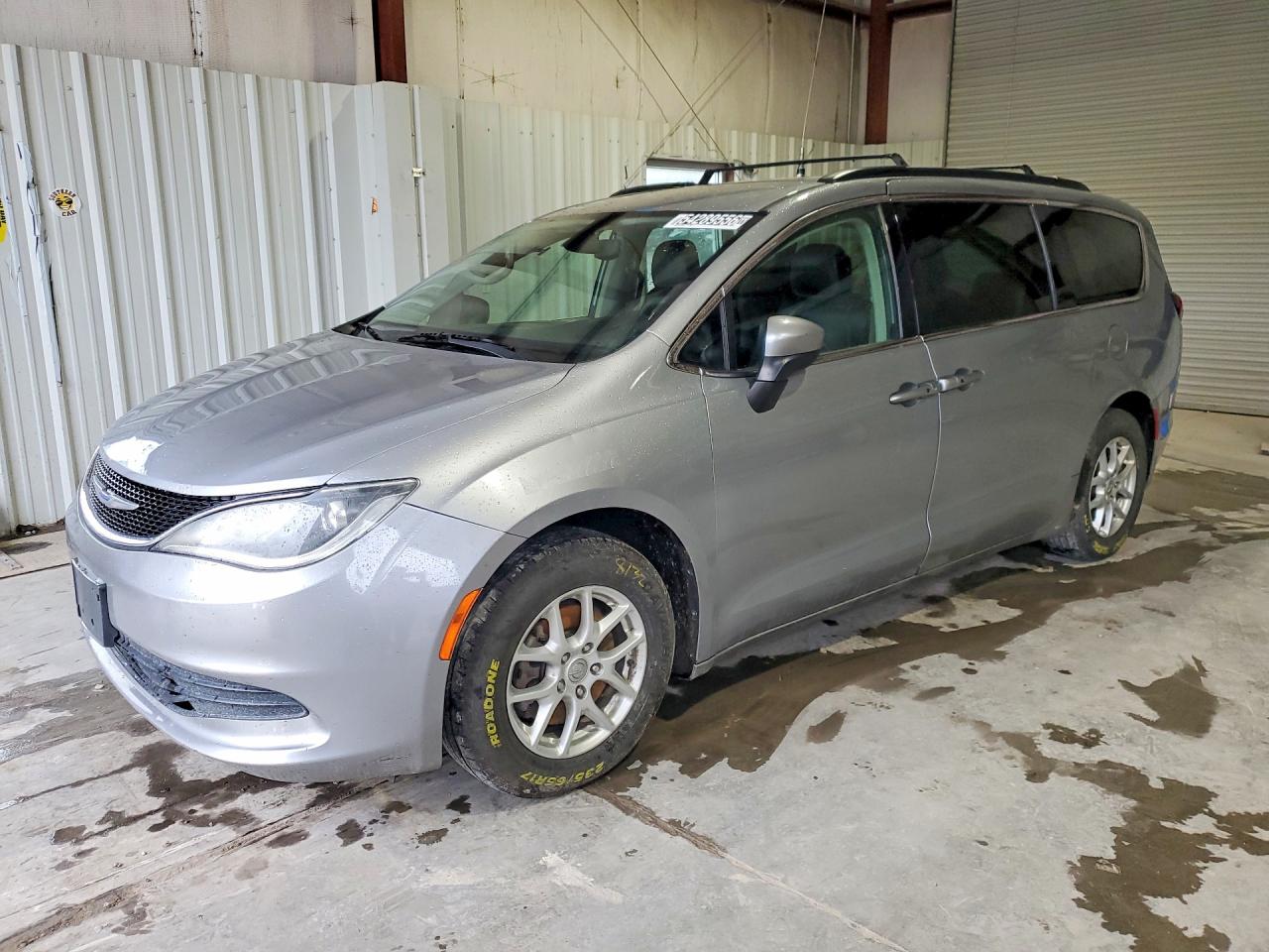 2020 Chrysler Voyager
