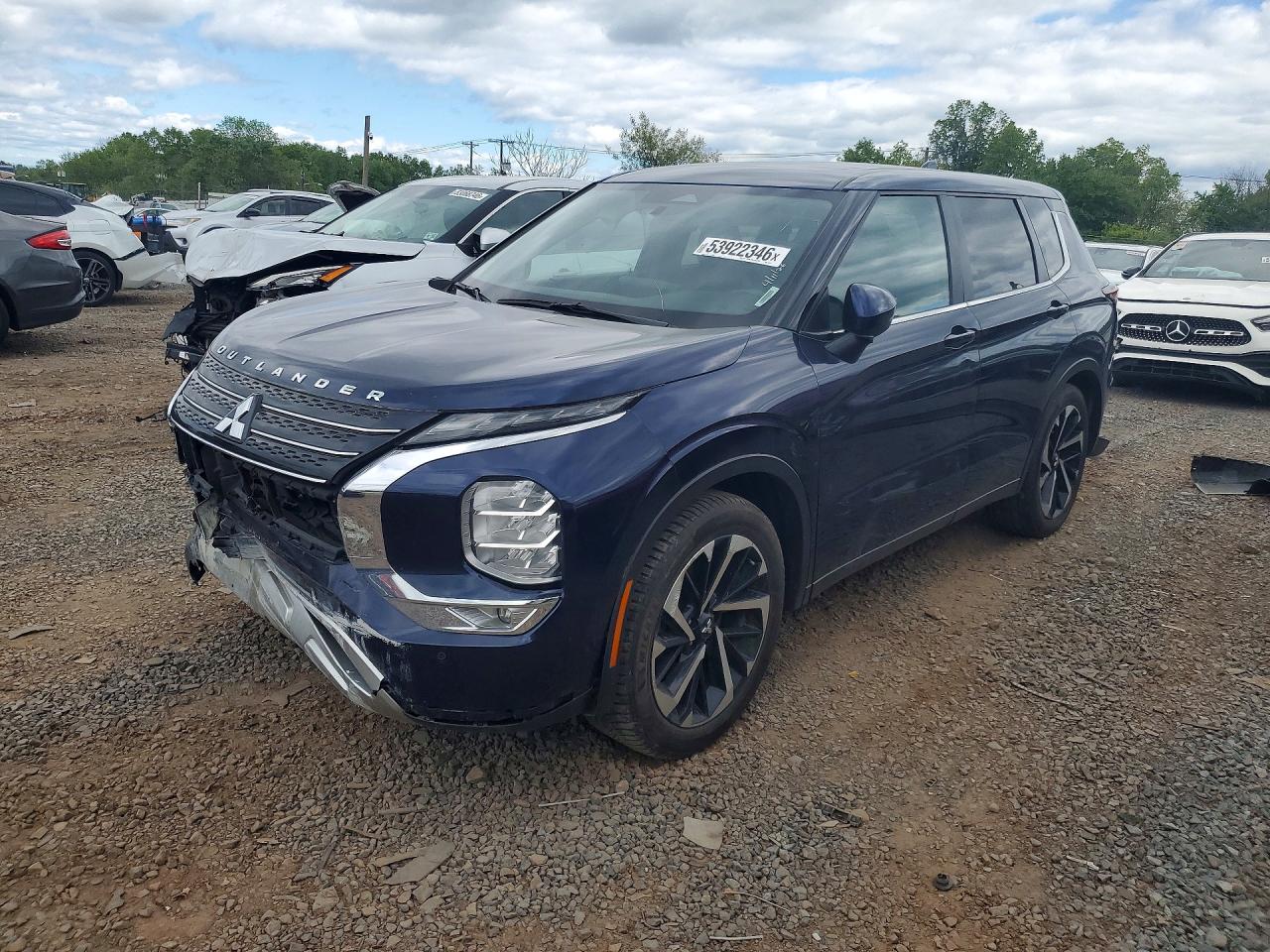 2023 Mitsubishi Outlander