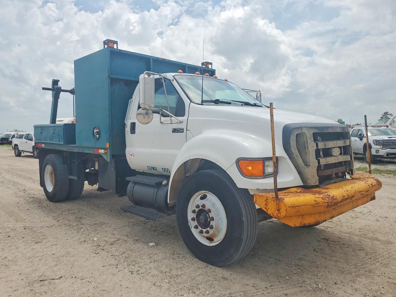 2006 Ford F-750