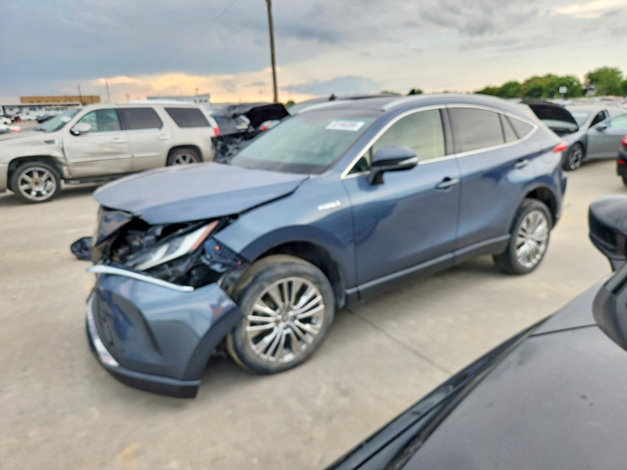 2021 Toyota Venza