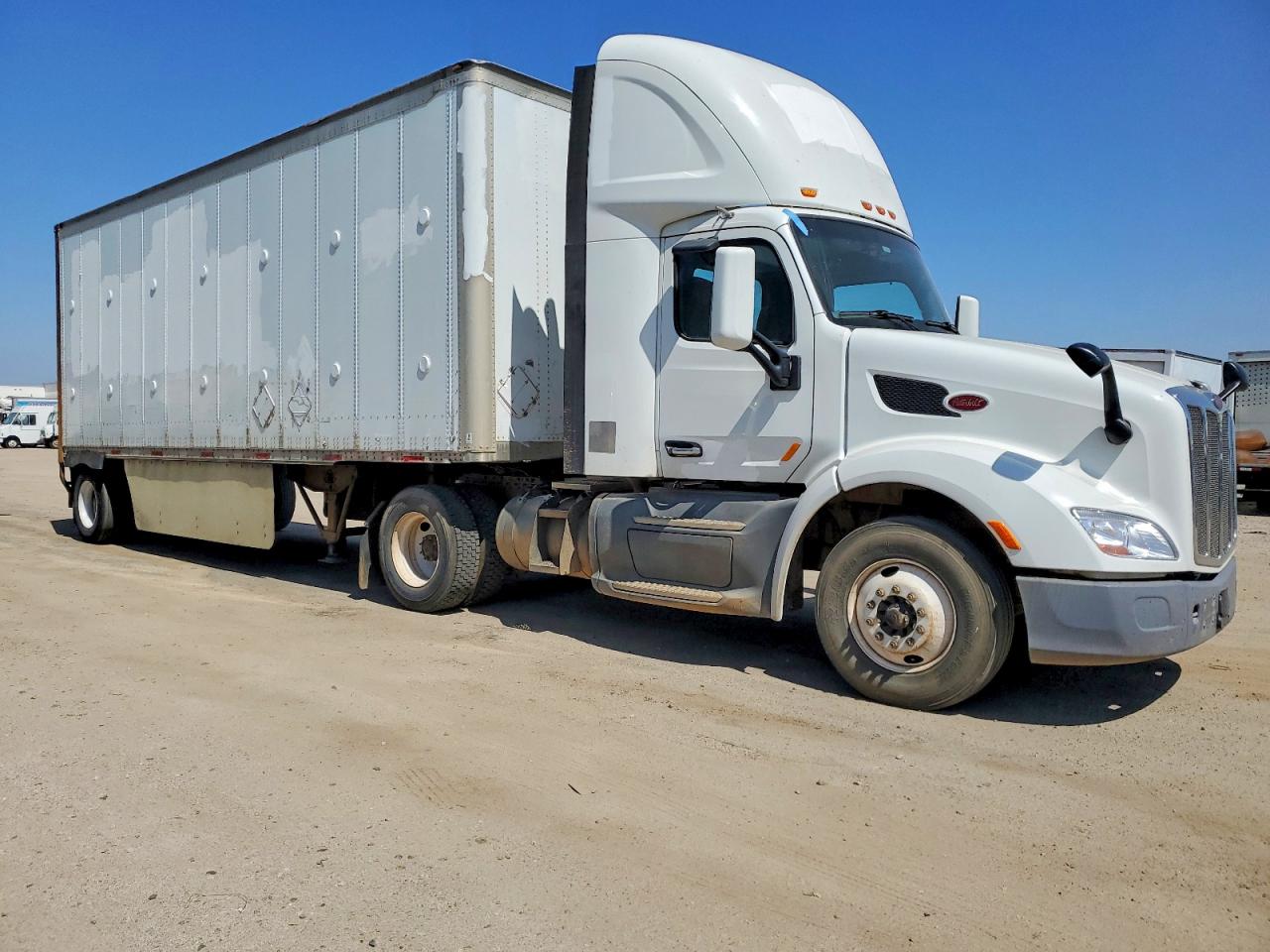 2017 Peterbilt 579