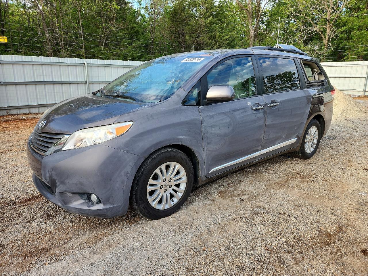 2014 Toyota Sienna