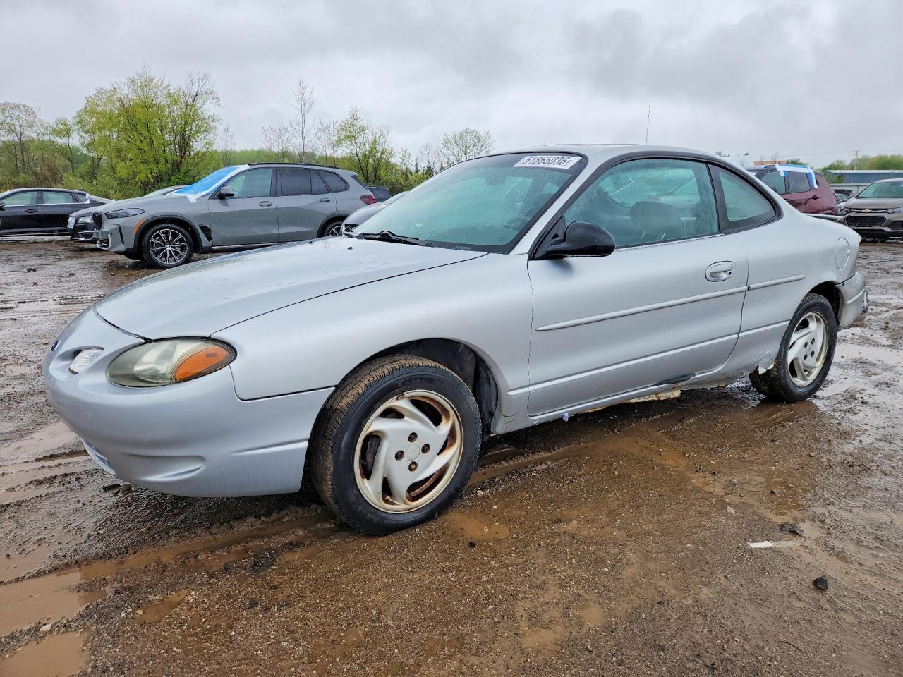 2001 Ford Escort