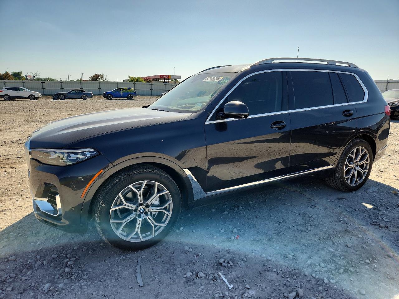 2021 BMW X7