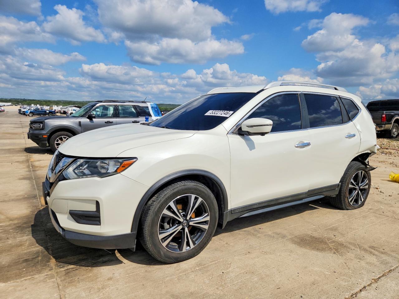 2020 Nissan Rogue