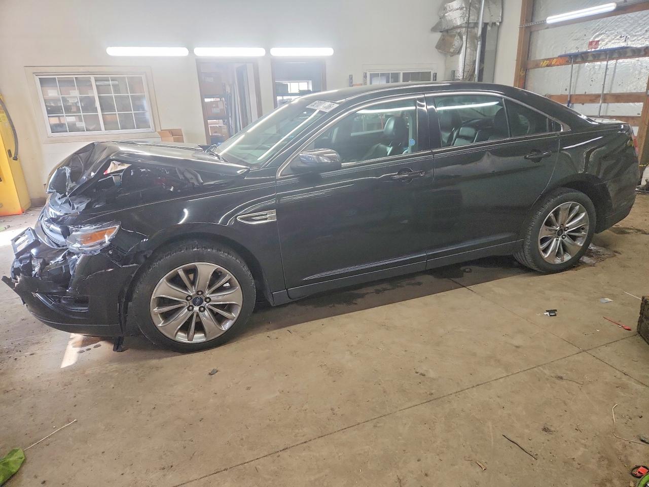 2011 Ford Taurus
