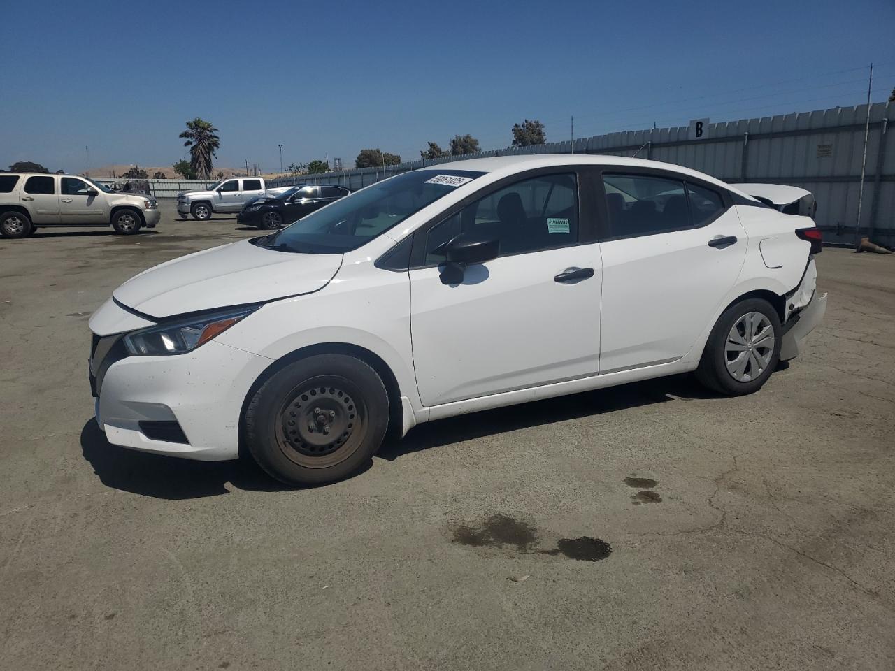 2020 Nissan Versa s S