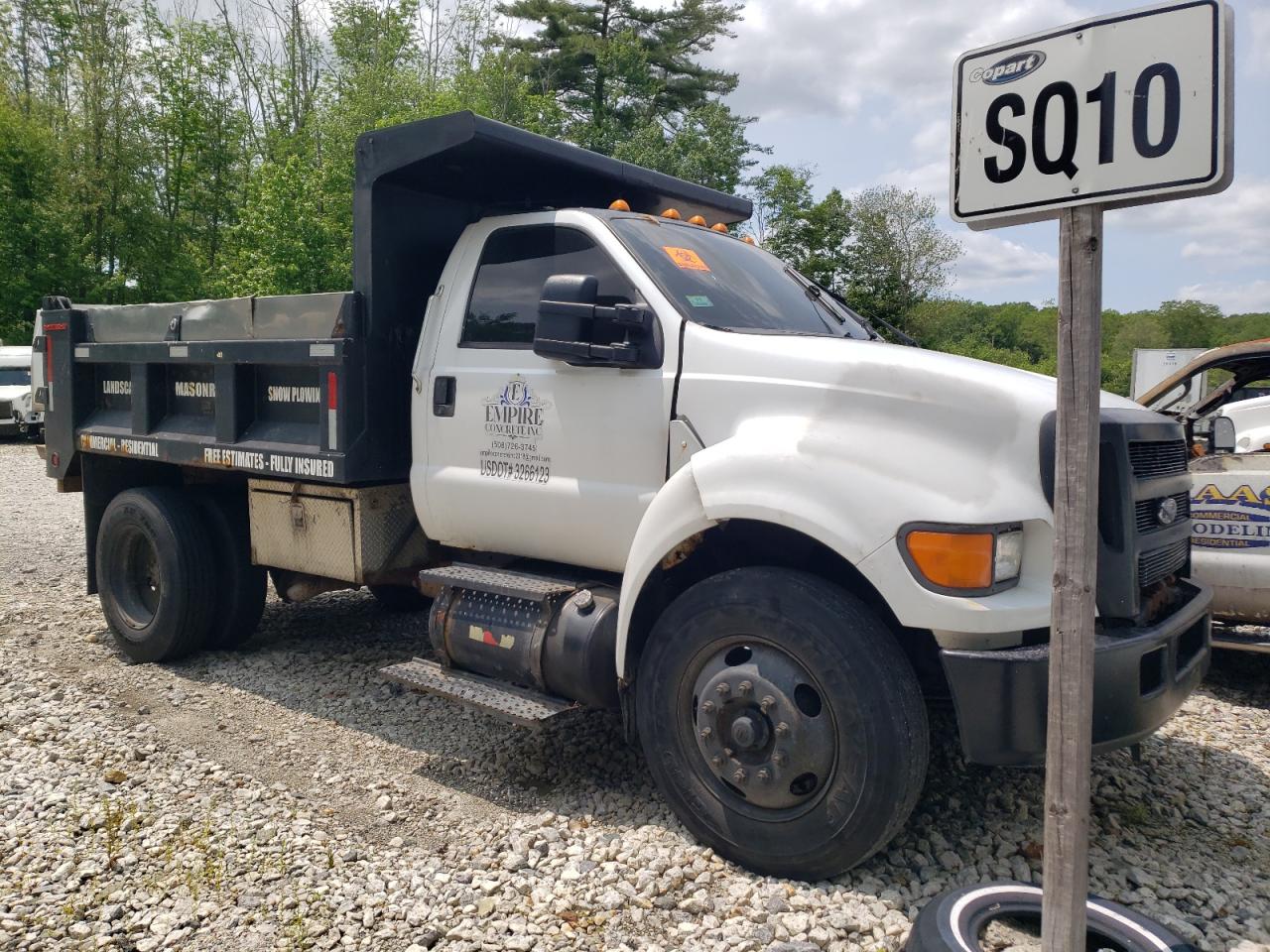 2004 Ford F-650 Super Duty
