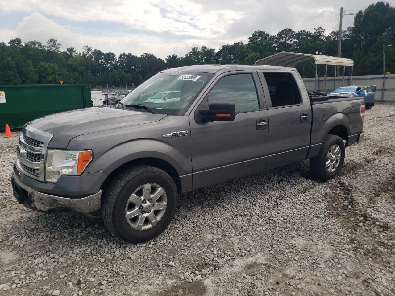 2013 Ford F150 super SUPERCREW