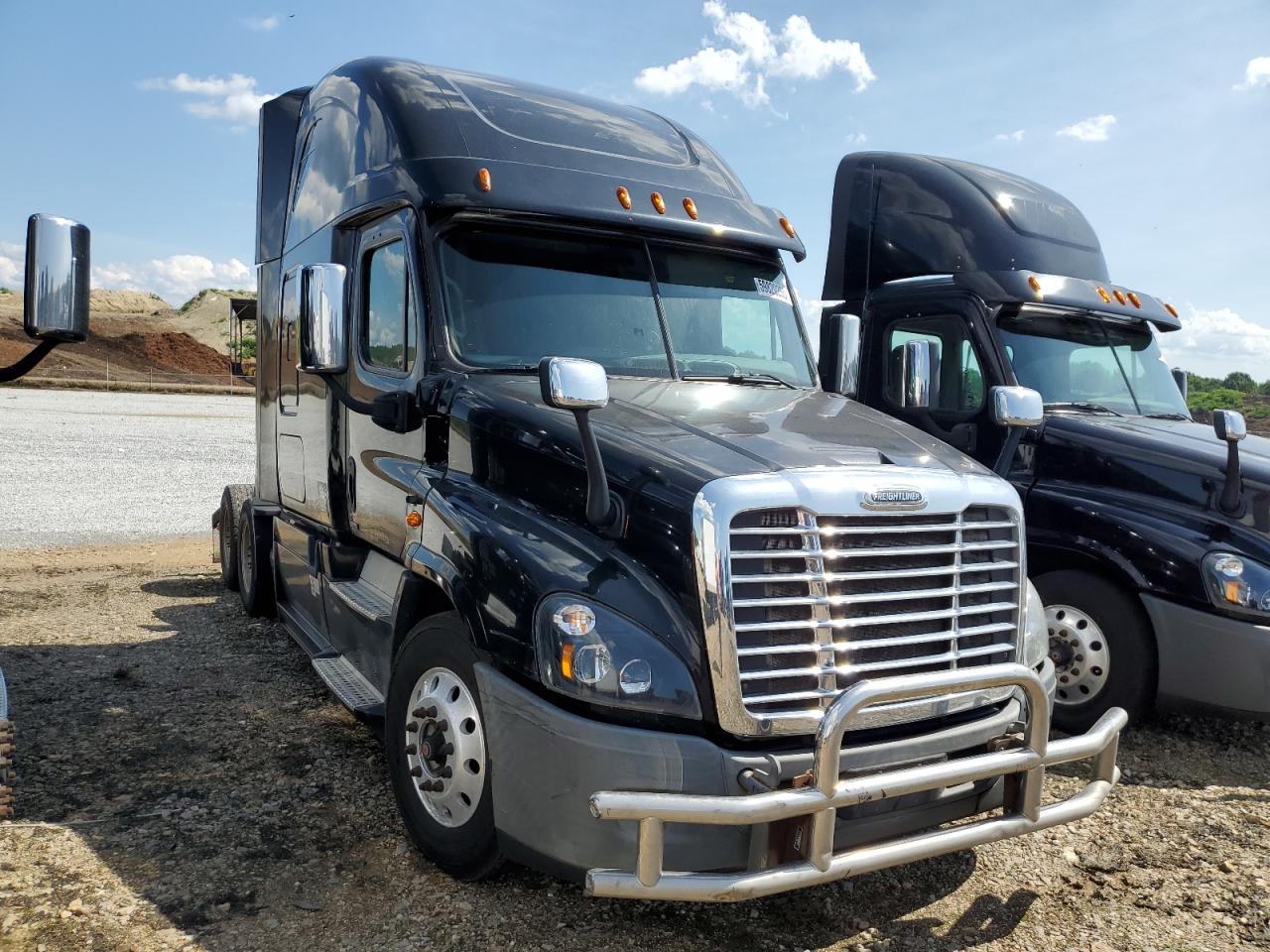2017 Freightliner Cascadia 1