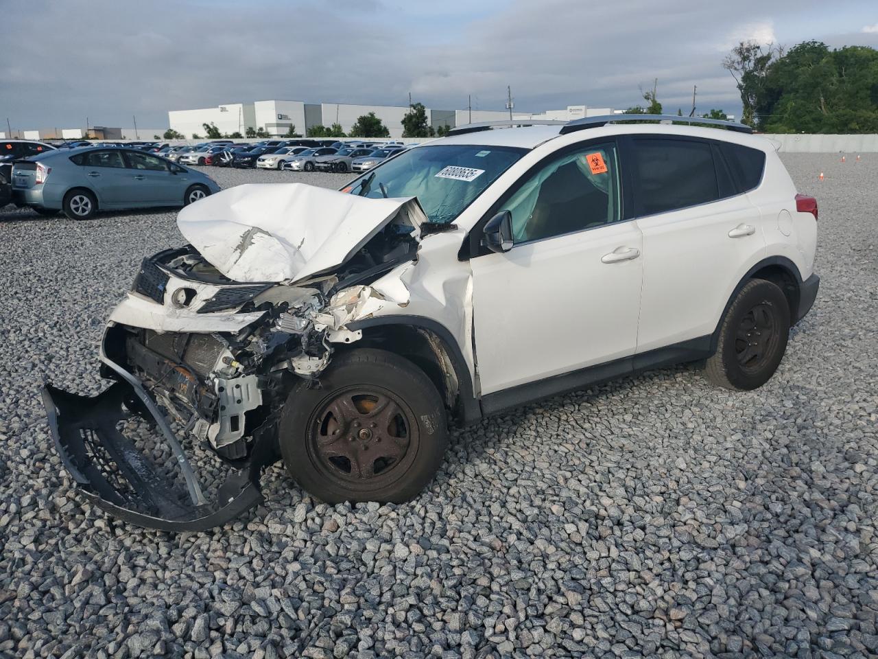 2013 Toyota Rav4 le LE