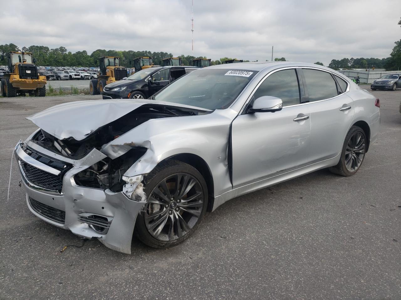 2016 Infiniti Q70