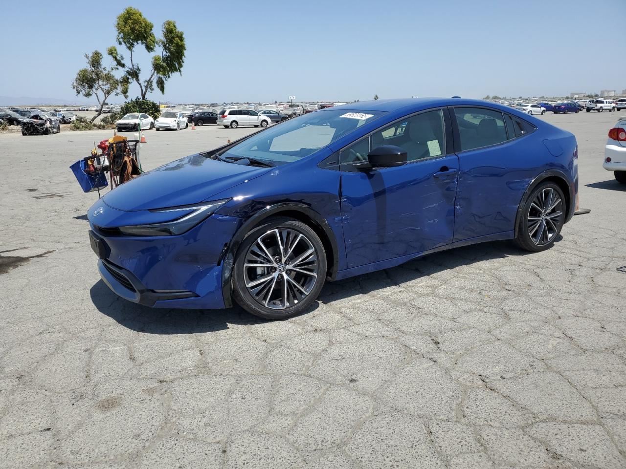 2025 Toyota Prius le