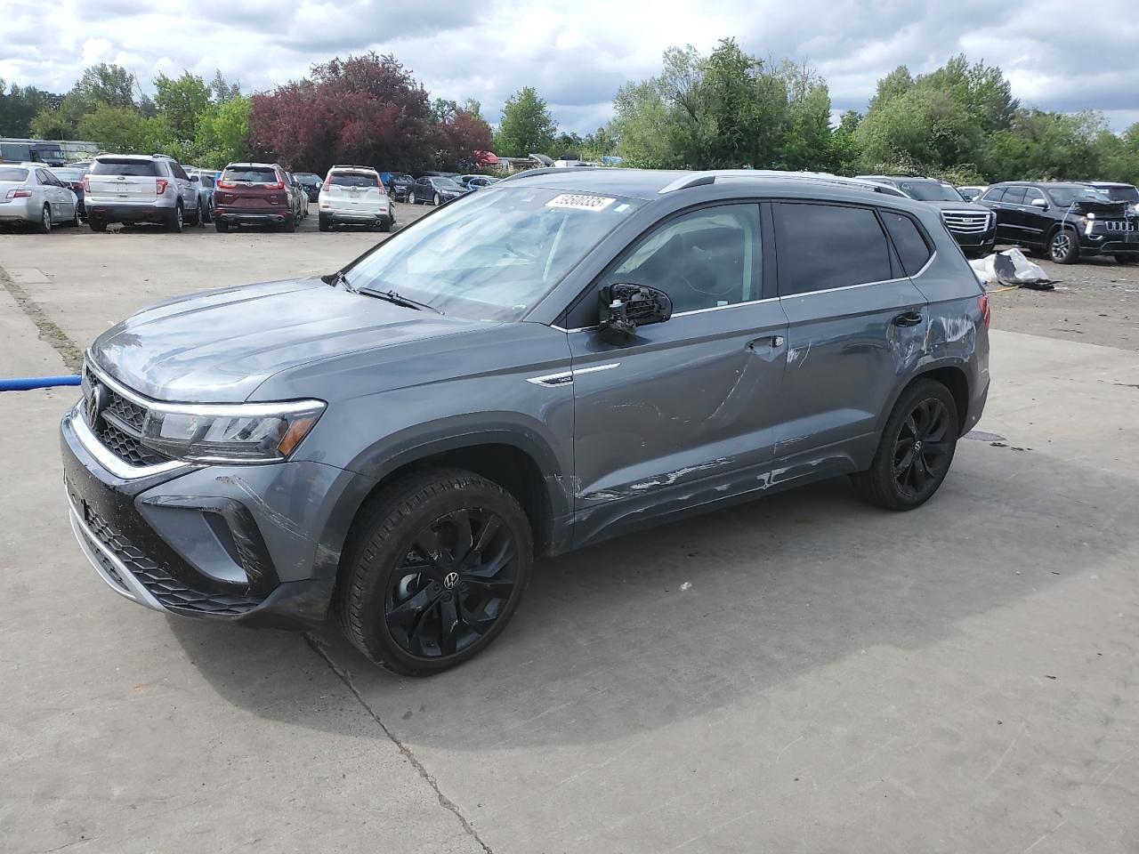 2023 Volkswagen Taos se SE