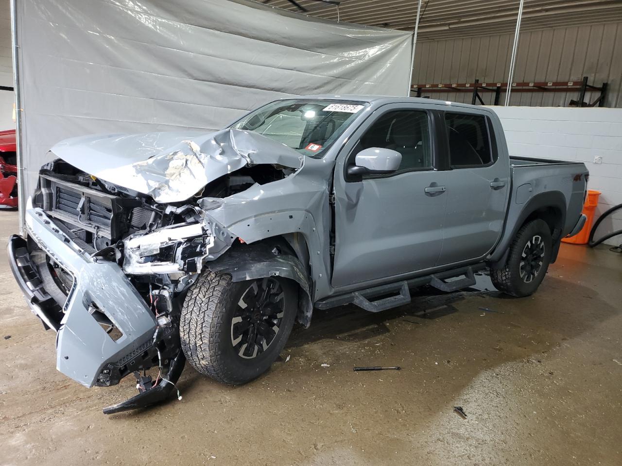 2024 Nissan Frontier s S