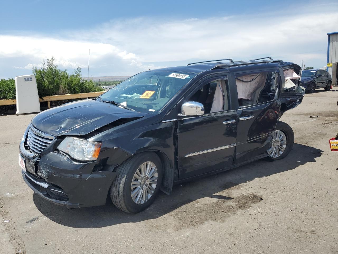2015 Chrysler Town & cou LIMITED