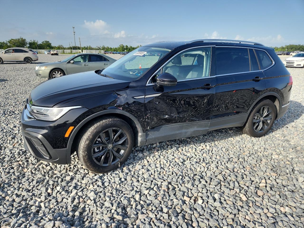 2024 Volkswagen Tiguan se SE
