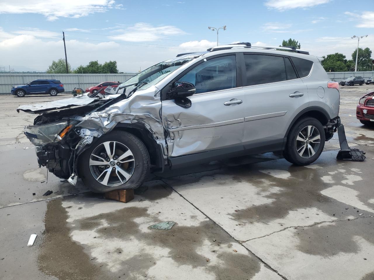 2016 Toyota Rav4 xle XLE