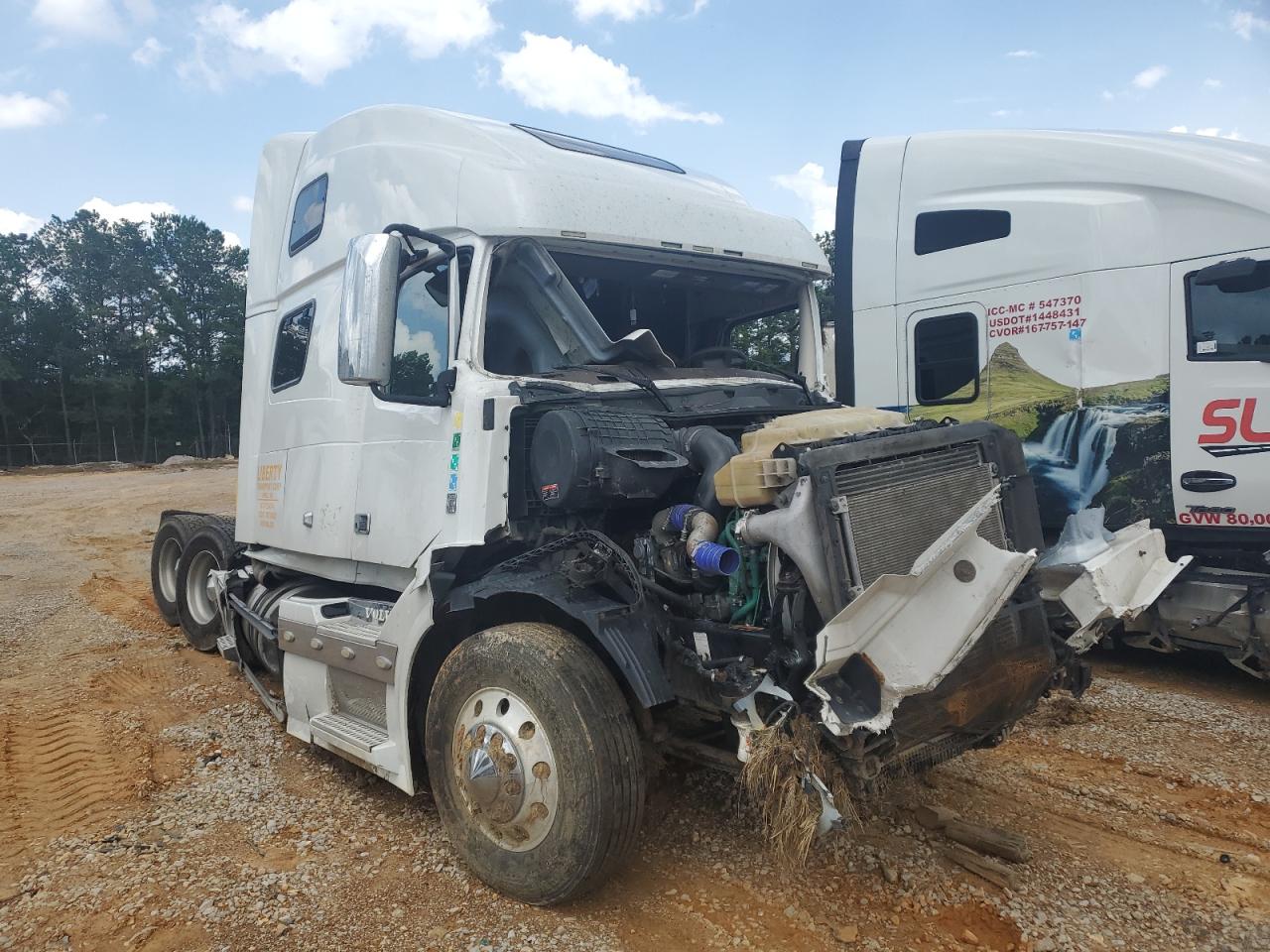2016 Volvo Vn