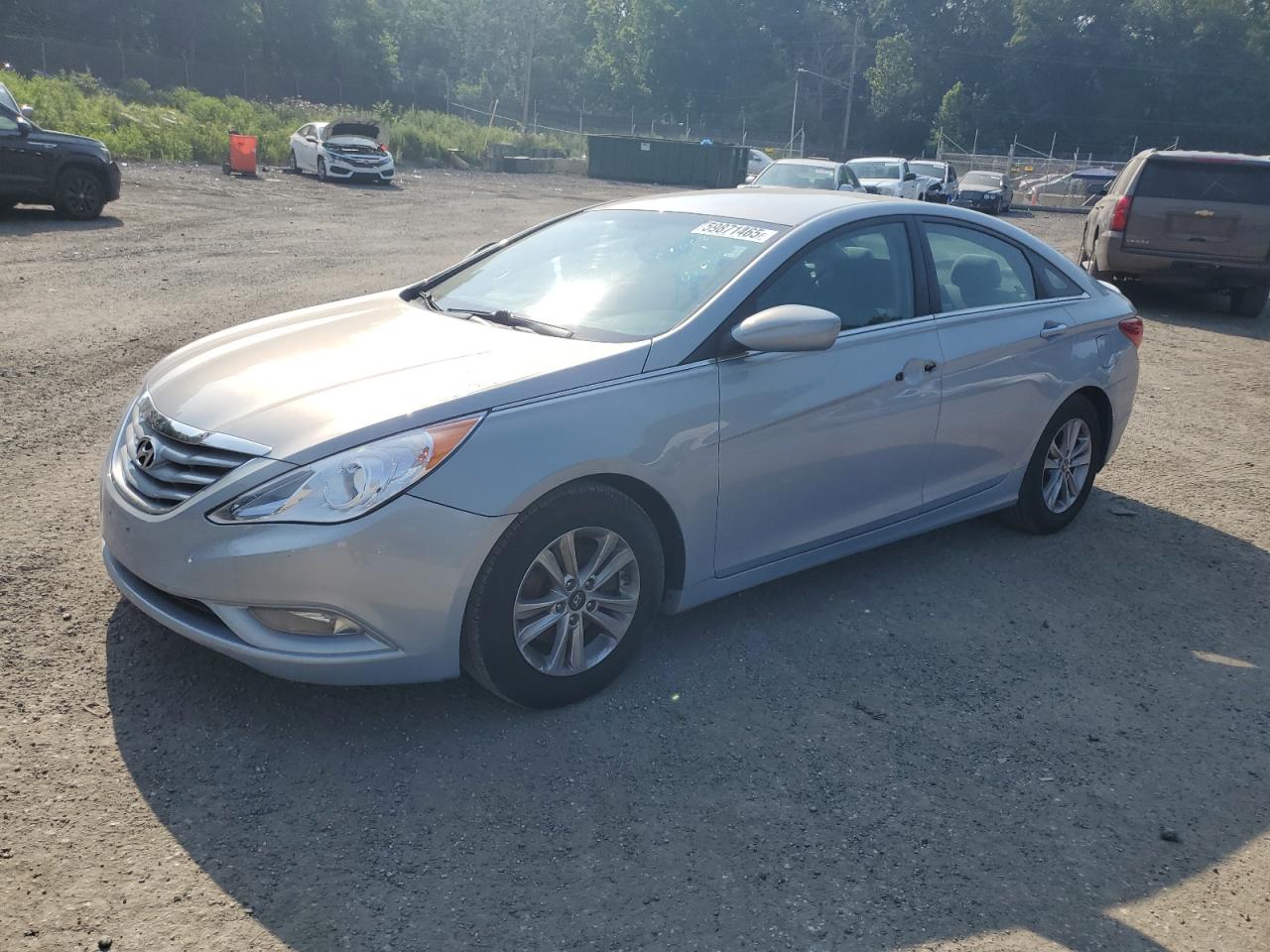 2013 Hyundai Sonata gls GLS