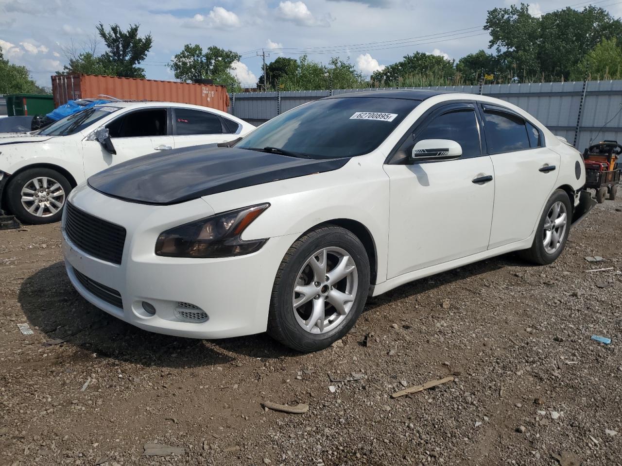 2014 Nissan Maxima s S