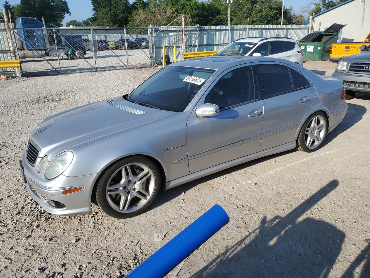 Mercedes-benz E 55 amg