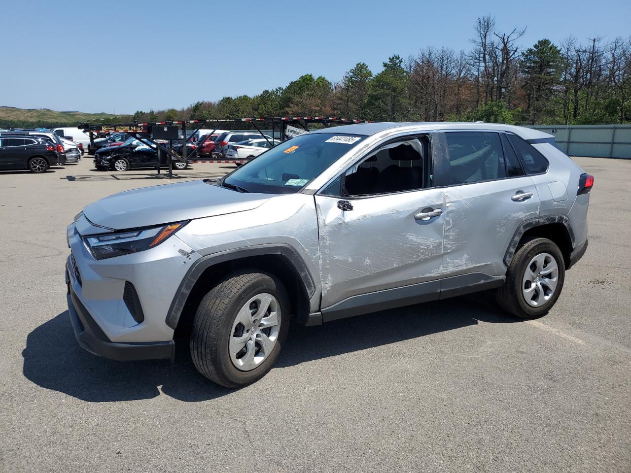 2023 Toyota Rav4 le LE