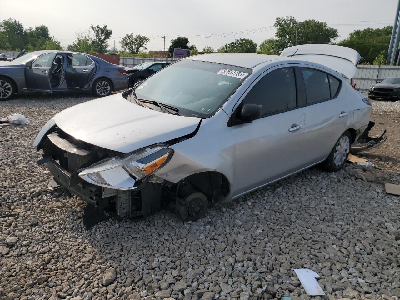 2017 Nissan Versa s S