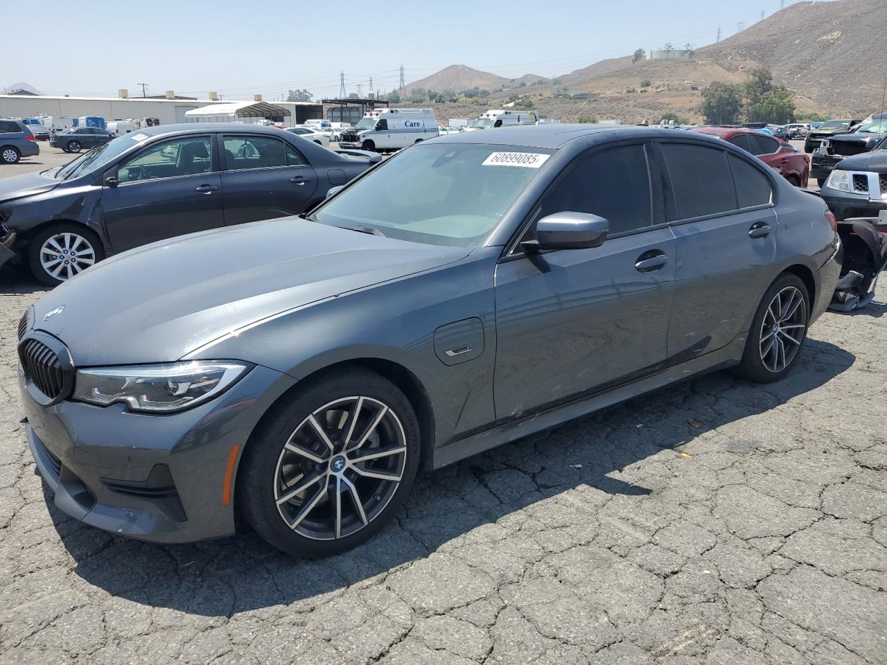 2022 BMW 330e