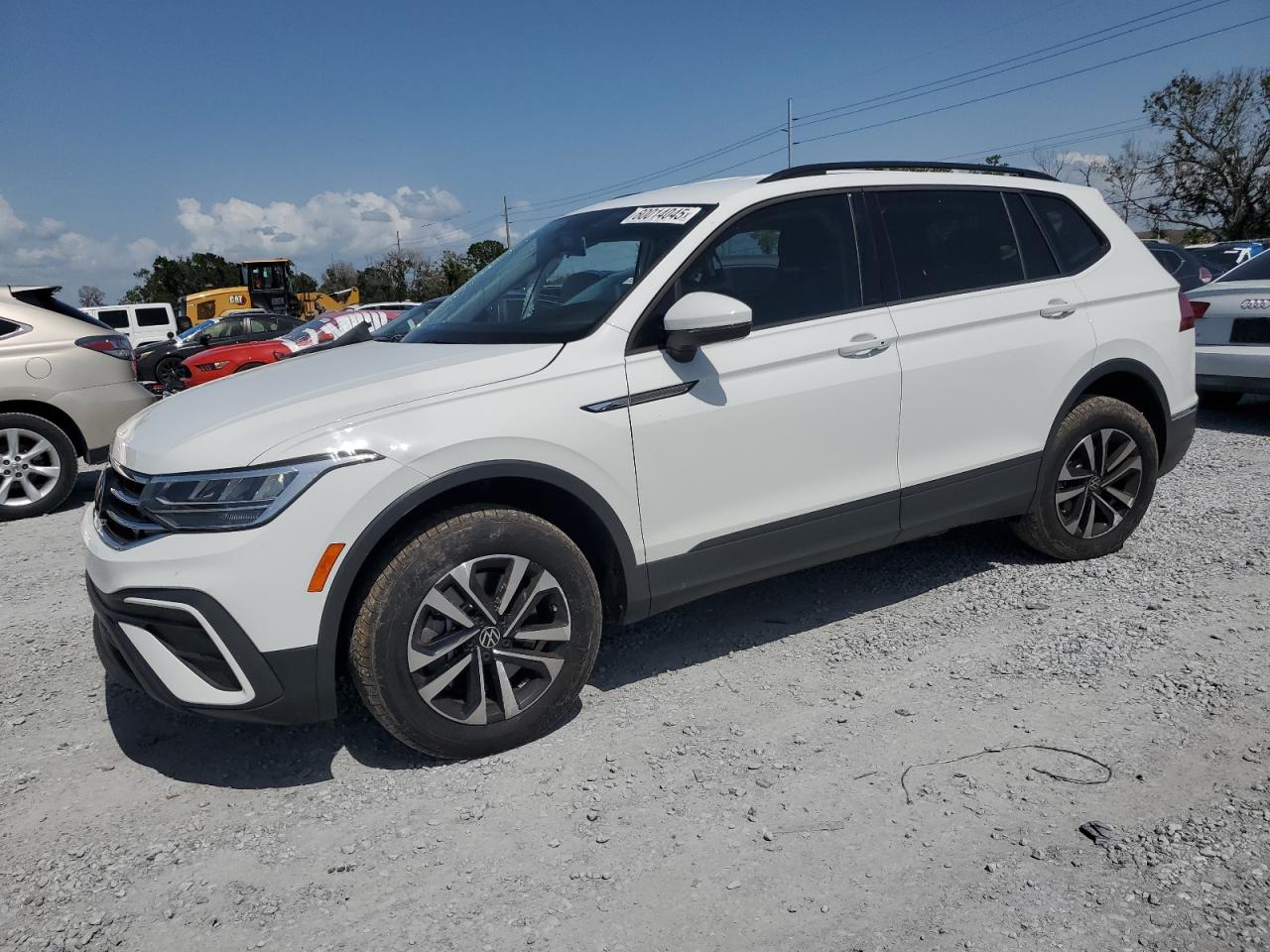2022 Volkswagen Tiguan s S