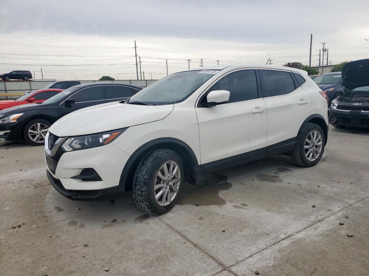 2022 Nissan Rogue spor S