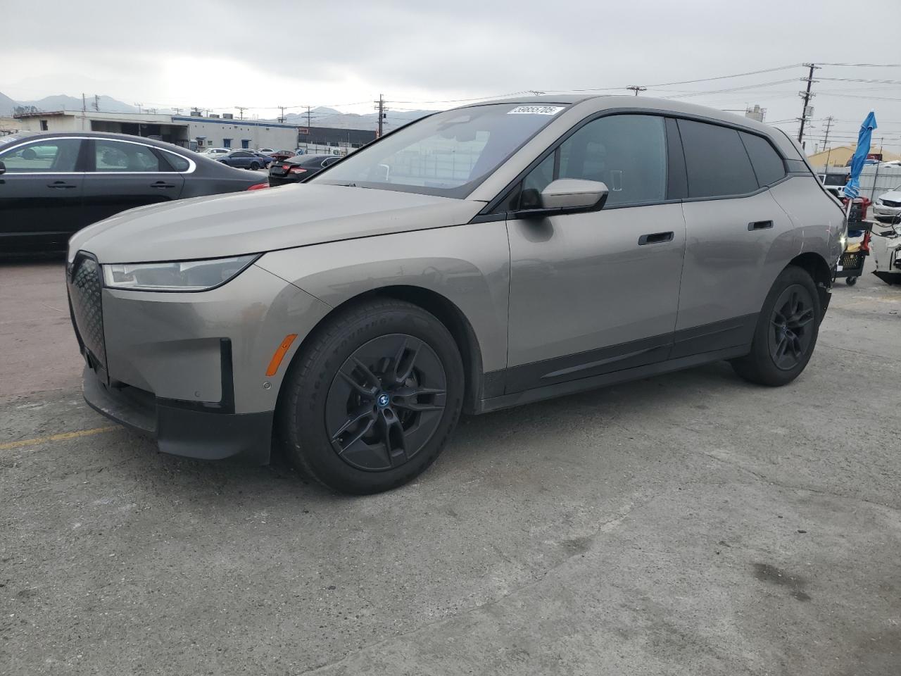 2023 BMW iX