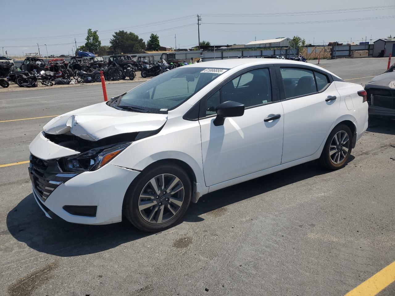 2023 Nissan Versa s S