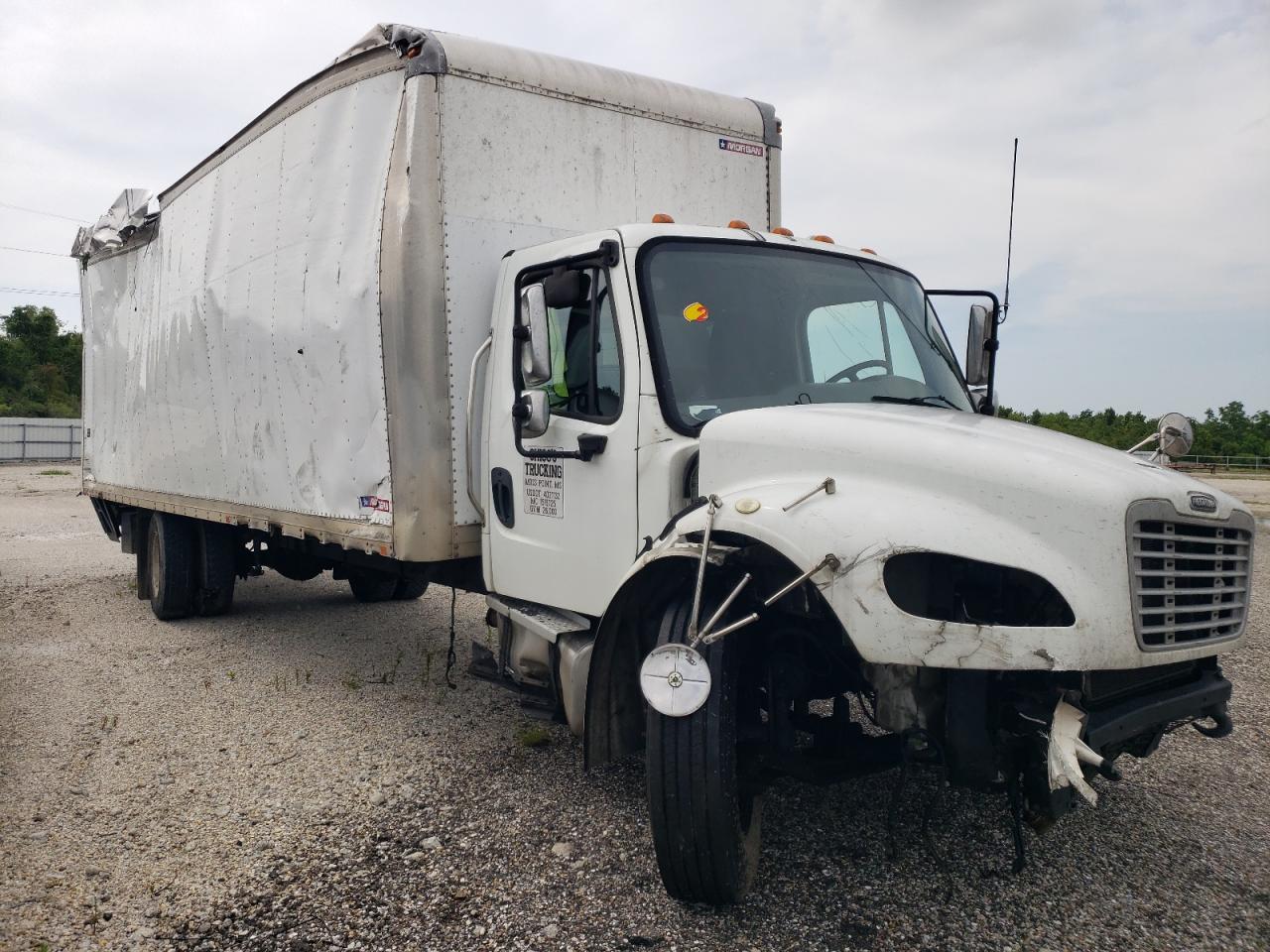 Freightliner M2 106