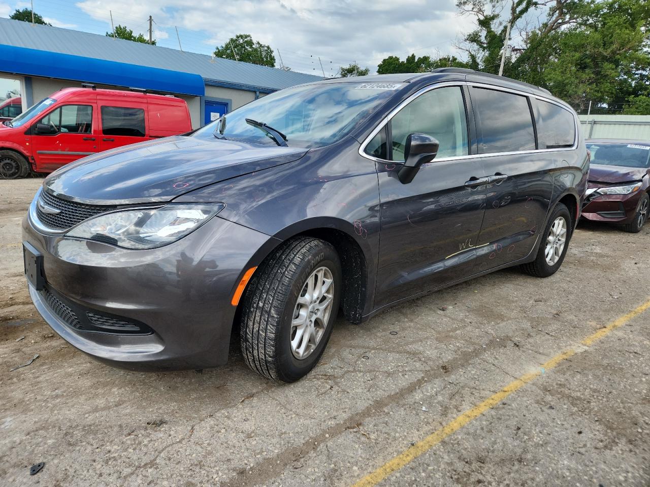 2021 Chrysler Voyager