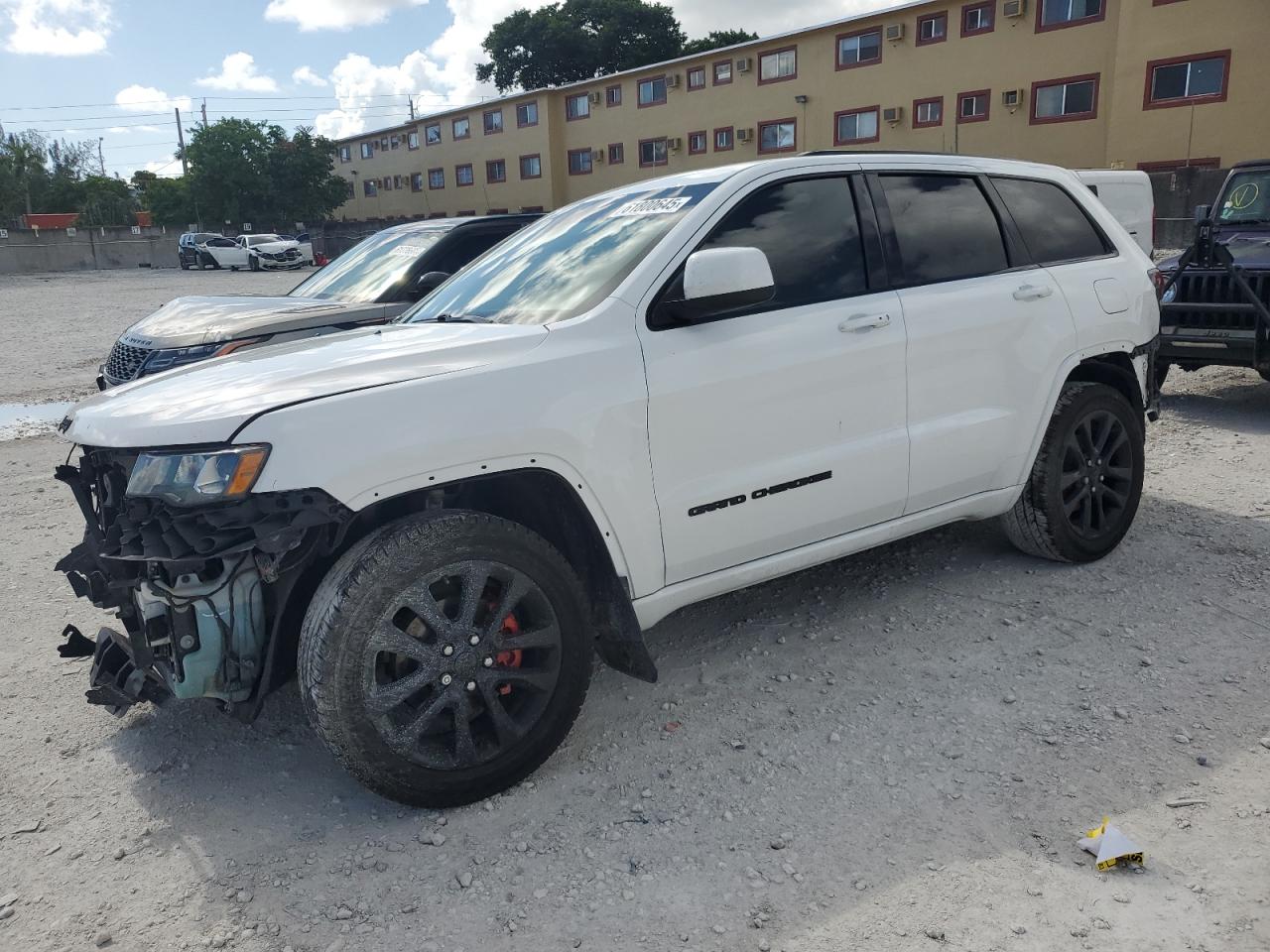 2019 Jeep Grand cher LAREDO