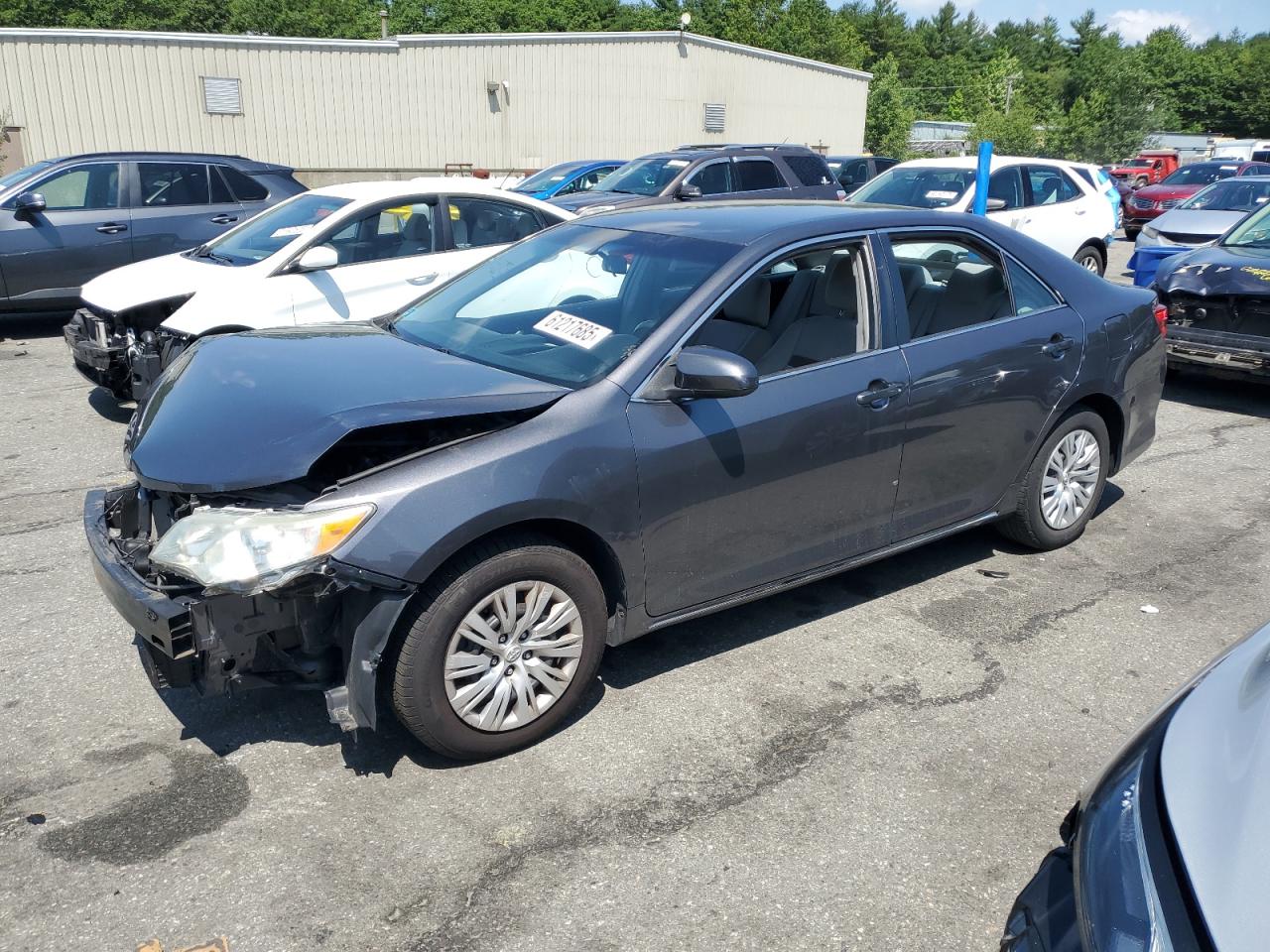 2013 Toyota Camry l L