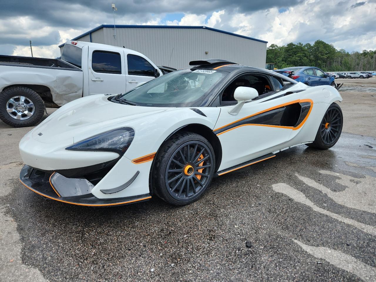 Mclaren automotive 620r