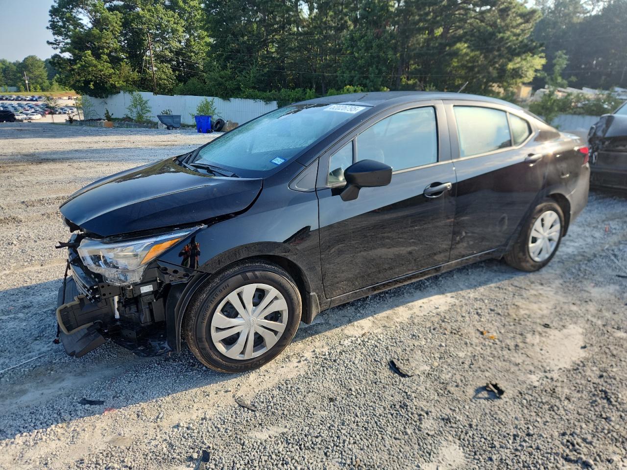 2025 Nissan Versa s S