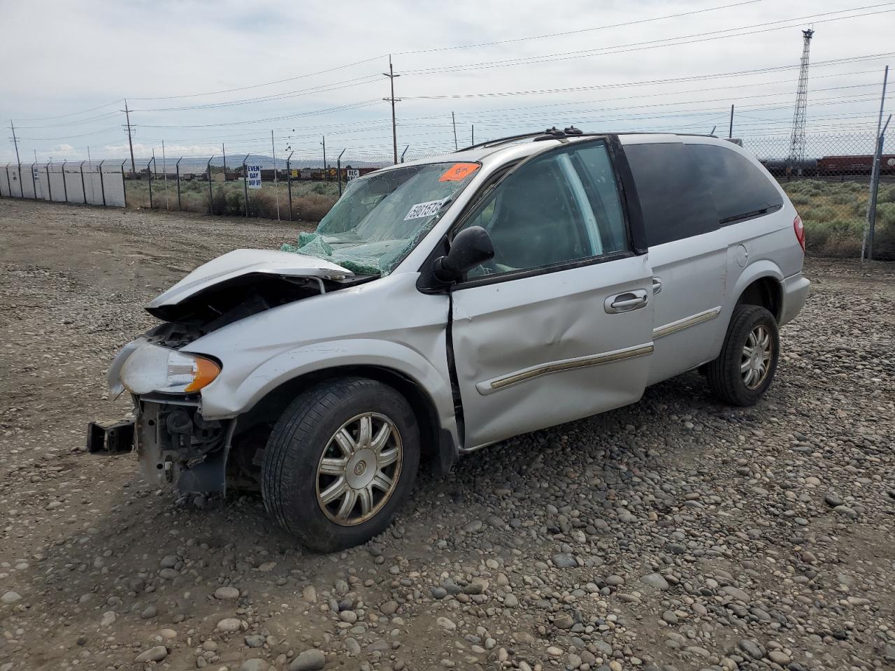 2005 Chrysler Town & cou TOURING