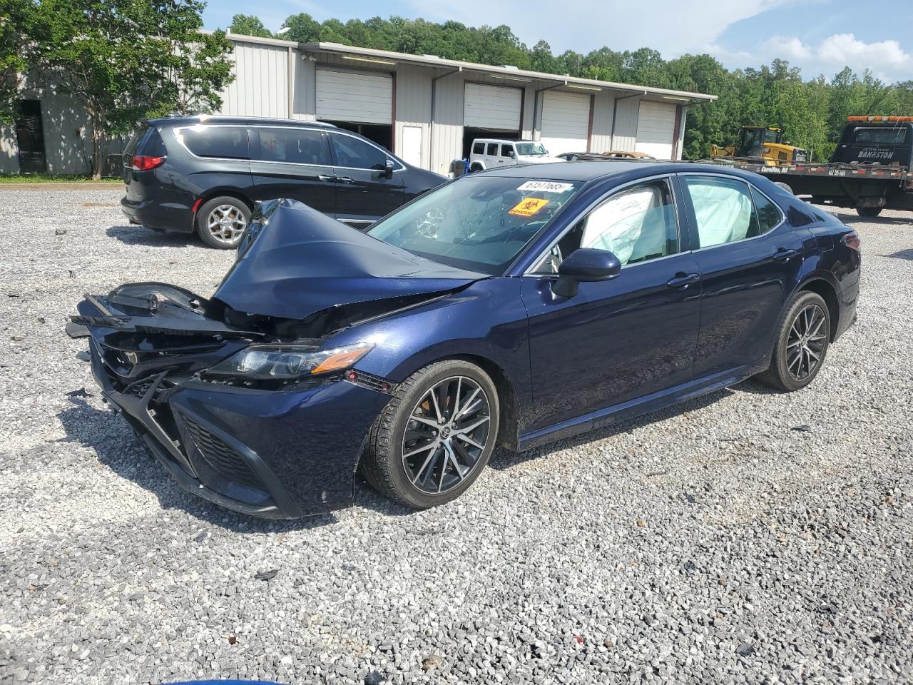 2021 Toyota Camry se SE