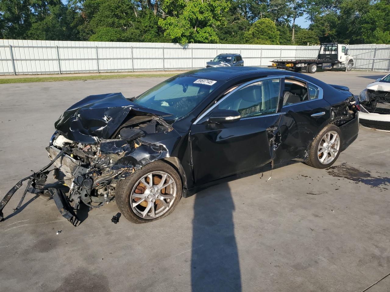 Nissan Maxima s