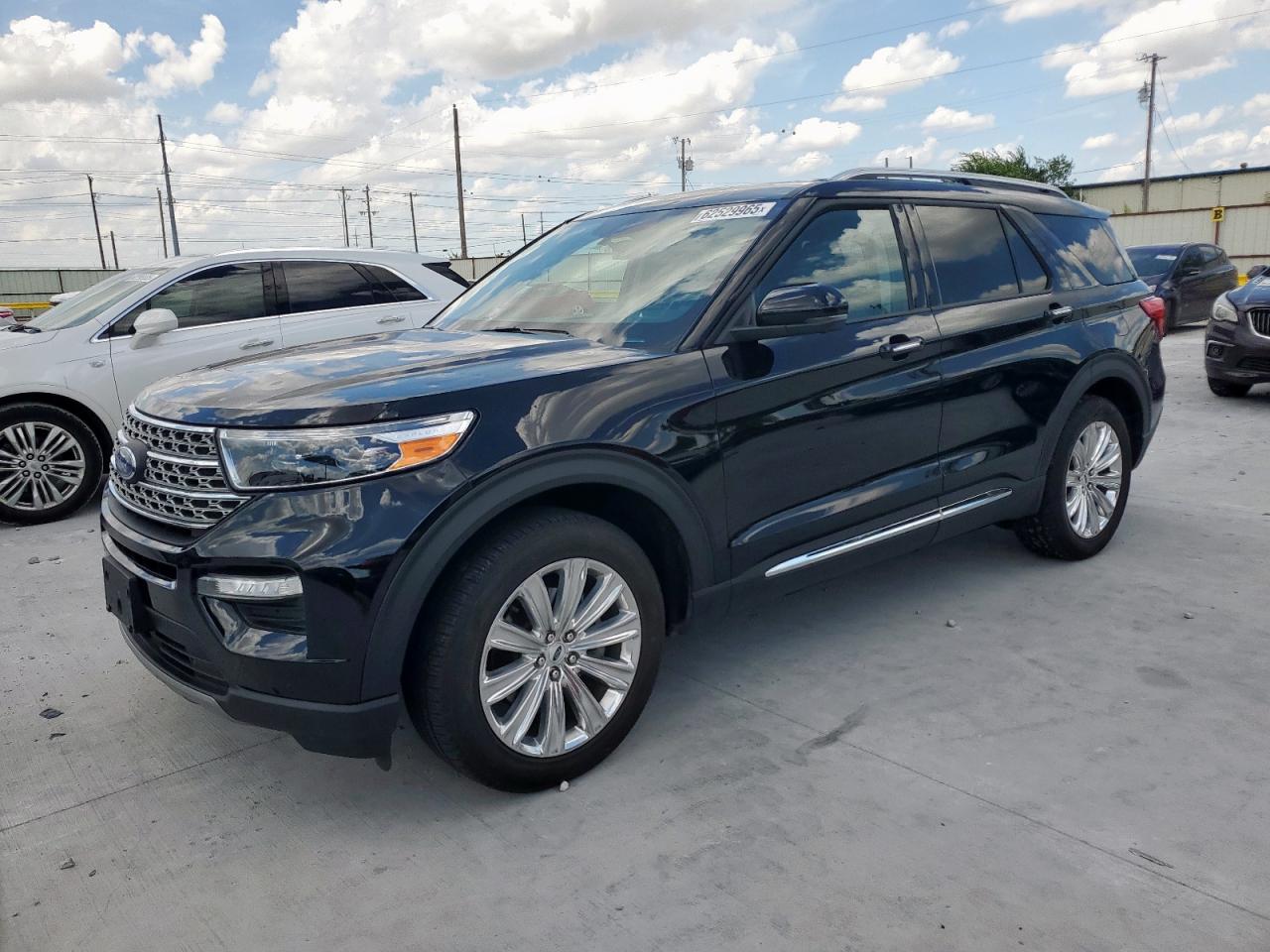2023 Ford Explorer l