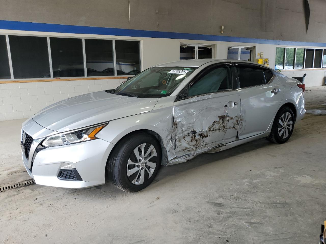 2020 Nissan Altima s S