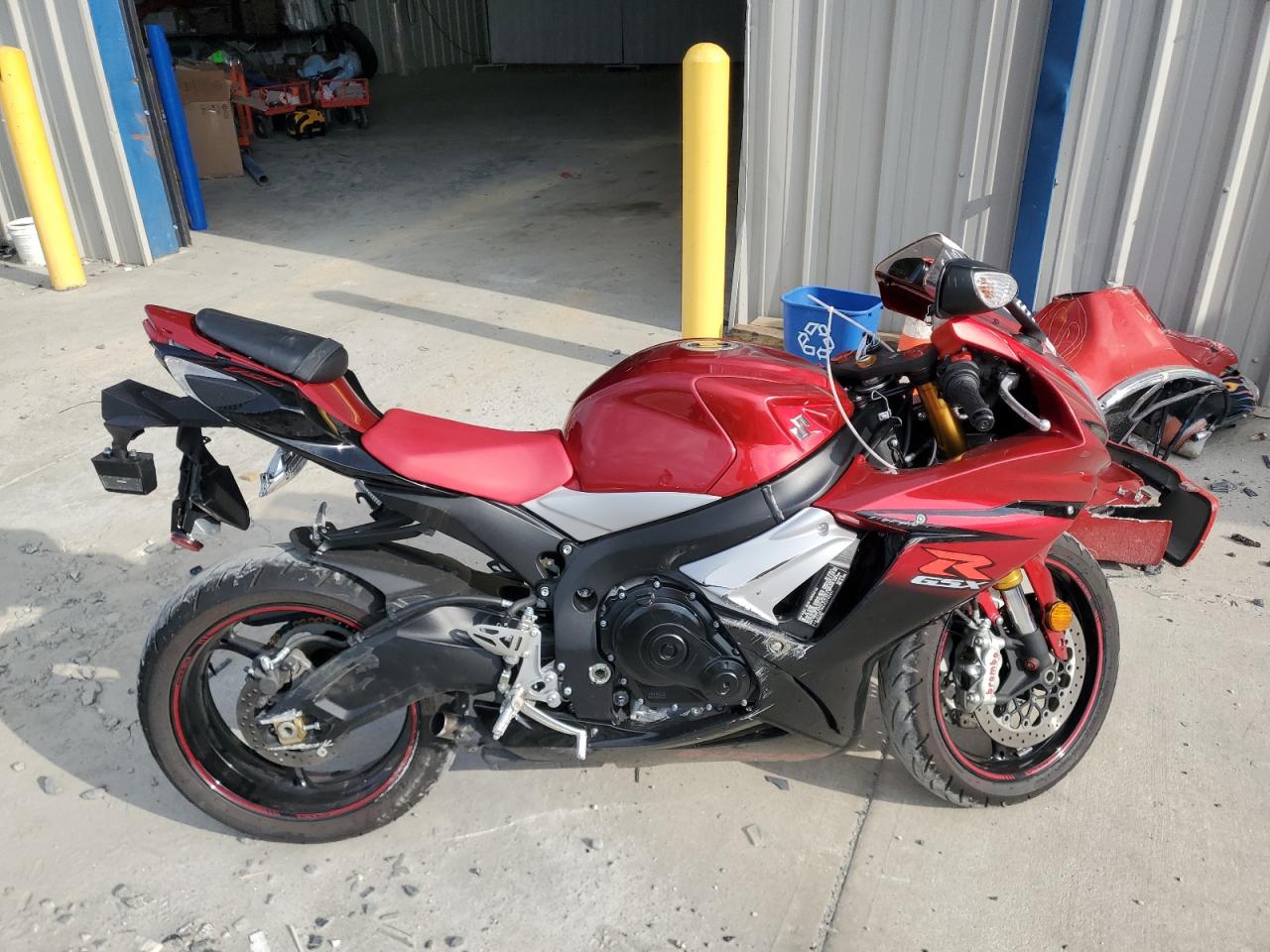 Suzuki Gsx-r750
